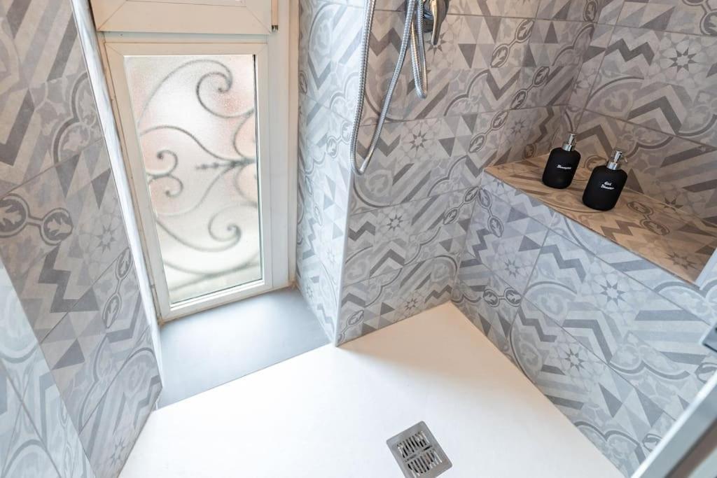 Апартаменты Old Town-Porta Susa Free Parking Modern Flat X6 Турин Экстерьер фото